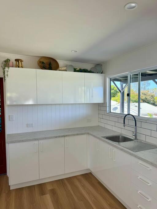 The Old Artist Residence, Boreen Point Boutique Apartment