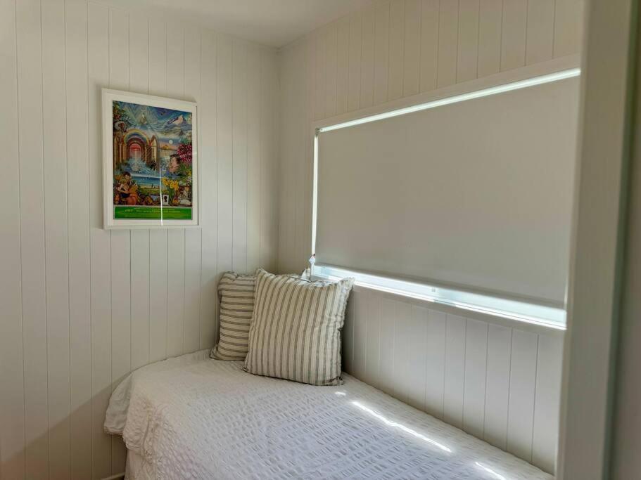 The Old Artist Residence, Boreen Point Boutique * Cootharaba